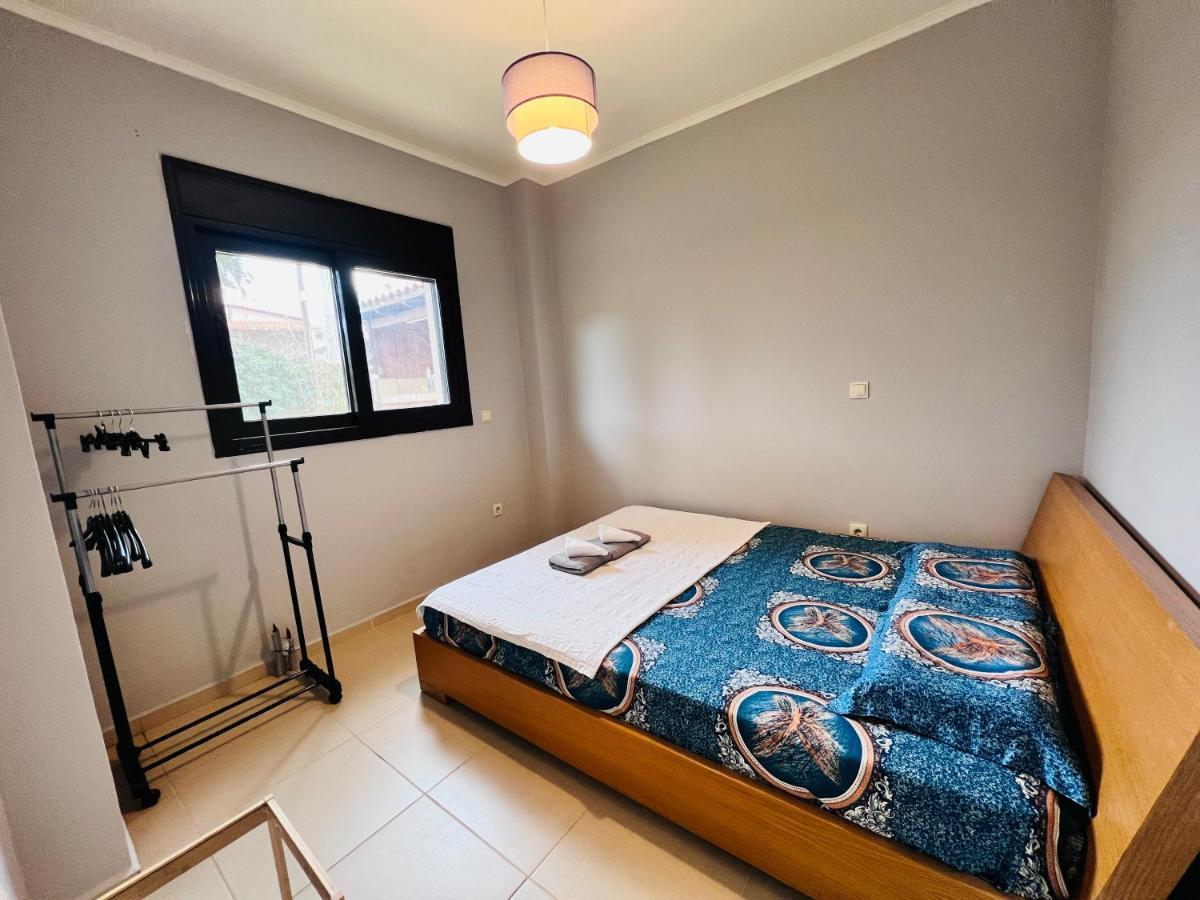 Maos Home Airport Free Shuttle Враврона Экстерьер фото